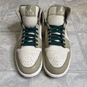 Air Jordan 1 Mid Legend Light Brown Men’s Shoe Size 14 Brown HF4830-203 Preowned